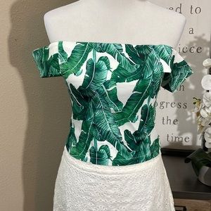 Love Encounter Green Leaf Print Off-Shoulder Top TRN 18
